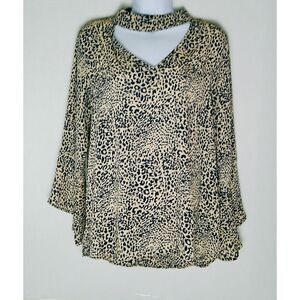 CREAM & BLACK CHEETAH PRINT 3/4 SLEEVE V-NECK BLOUSE. WOMEN'S LARGE